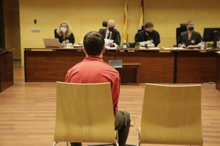 Jutgen un home acusat d'abusar, maltractar, amenaçar i vexar una noia de 16 anys a Girona