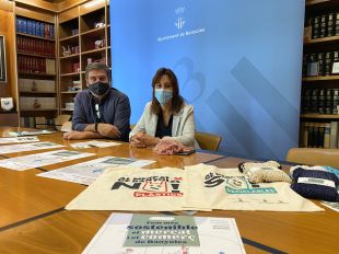 Banyoles impulsa una campanya per reduir les bosses de plàstic al mercat i al comerç local 