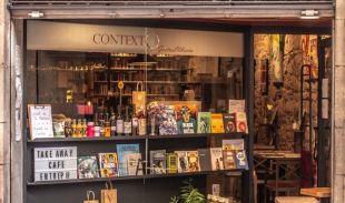 Tanca la llibreria Context de Girona després de 12 anys combinant literatura i gastronomia