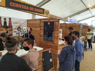 Roses clou la Fira de la Cervesa & Music amb 3.000 assistents