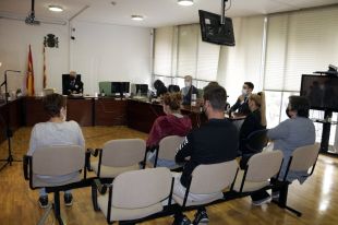 Pacten 1 any de presó pels acusats de la mort d'una nena de 4 anys a la piscina de Ripoll