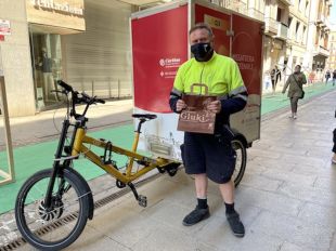 El servei de missatgeria del Grup Èxit compleix un any inserint 22 persones al mercat laboral