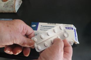 Els ansiolítics sumen més de mig milió de receptes mensuals, la majoria en dones