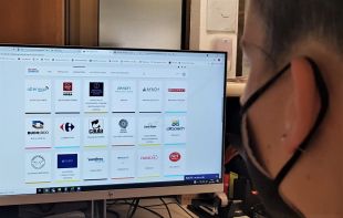 La fira telemàtica d'ocupació juvenil TreballemGI vehicula 300 ofertes de feina en un dia