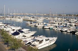Roses ingressa 27.000 euros provinents de les taxes del Port Esportiu