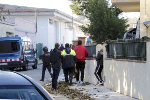 En llibertat els detinguts en relació amb el crim de l'home trobat mort en una carretera a Cabanelles