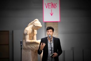 L’Arts Santa Mònica es pregunta els mecanismes expositius en la primera mosta del nou centre