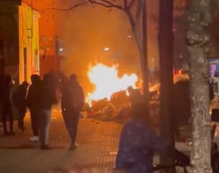 Salt viu un diumenge negre amb nou incendis a contenidors en un sol dia