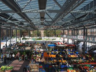 La campanya ''Dijous, mercat i arròs'' de Figueres reparteix 6.000 àpats