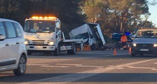 Tres ferits en un accident múltiple a l'N-260 a Navata