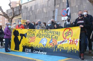 Els Mossos executen les detencions ordenades pel jutjat per declarar pel tall del Tsunami Democràtic a la Jonquera
