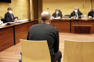 La fiscal conclou que l'acusat d'atropellar un veí a Riudaura no el volia matar