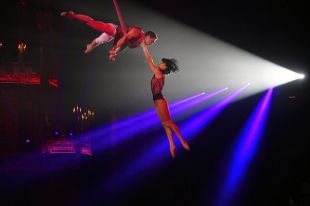 Les cintes aèries de 'Anna' headed by D.Efremkin' i el Duo Sukhorukov, guanyen el Festival del Circ