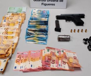 Detenen a Figueres un francès que duia una pistola, droga i 10.310 euros en efectiu