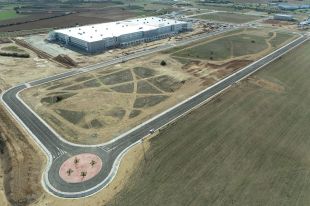 L'alcaldessa de Figueres qualifica de ''bona notícia'' l'obertura del centre d'Amazon al Logis Empordà