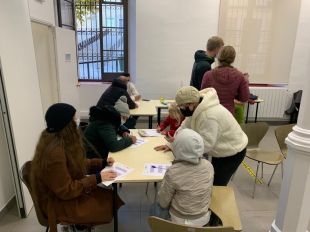 La Cooperativa Avancem Santa Clara de Girona busca mentors per ajudar joves a inserir-se laboralment