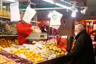La incertesa per l'increment de preus arriba al Mercat del Lleó de Girona