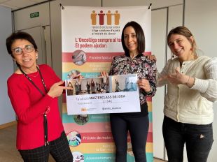 La masterclass benèfica de ioga a Girona recapta més de 2.000 euros per a l'Oncolliga