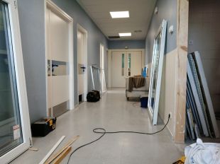 L’Hospital de Figueres comença la modernització i millora dels espais de treball i descans dels professionals
