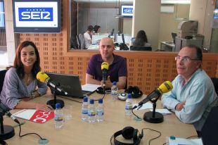 Molts retrets i gairebé cap punt de trobada entre PSC i CiU en el cara a cara dels candidats de Salt