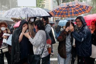 Laura Borràs demana oferir una nova diada de Sant Jordi aquest any per compensar el mal temps