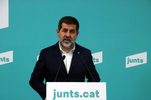 Jordi Sànchez dóna suport a l’alcalde de Caldes en la polèmica amb els okupes