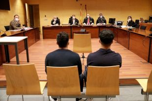 Confirmen la condemna a dos nois per llançar objectes contra els mossos als aldarulls postsentència de Girona