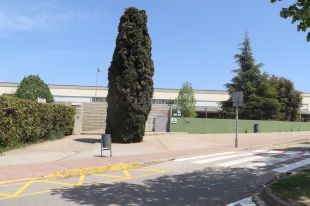 El jutge deixa en llibertat l'home que va agredir el director de l'institut de Cassà de la Selva