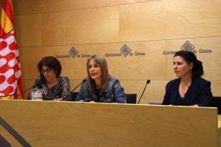 Un estudi constata la vulnerabilitat de les dones cuidadores a Girona i que la majoria són hondurenyes