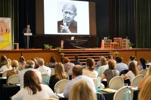 El Seminari de Neurociència i Educació aplega 300 persones al Montessori de Girona