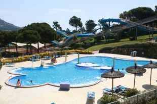 Water World de Lloret deixa enrere la pandèmia i obre portes esperant batre rècord de visitants