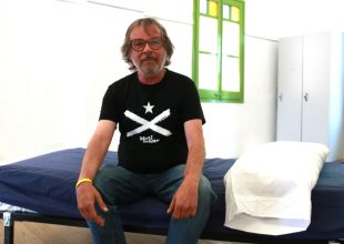 Un activista comença una vaga de fam a Celrà en defensa del català a l'escola
