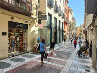 Figueres es manté com la ciutat amb més comerços per habitant de Catalunya