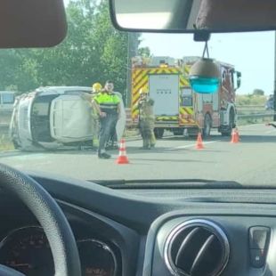 Un accident a l'AP-7 a Bàscara genera retencions en sentit nord
