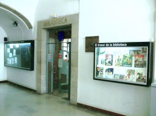 Guanyem Girona reclama la reobertura de la biblioteca de la Casa de Cultura, tancada fa 9 anys