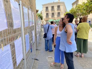 Vilablareix exposa les cartes enviades entre els infants i la gent gran durant la pandèmia