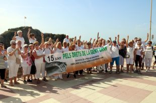 Caminades arreu de les comarques gironines contra els abusos i maltractaments a la gent gran