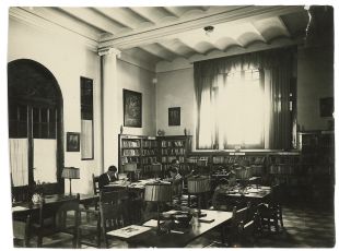 La Bilioteca de Figueres compleix 100 anys, aquesta és la seva història
