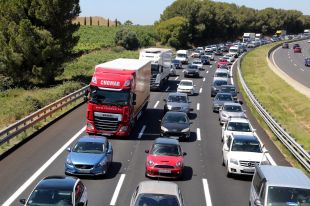 Comença l'operació sortida de Setmana Santa amb carrils addicionals a l'AP-7