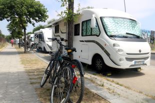 Platja d'Aro construirà una àrea d'acollida de caravanes per evitar estades no permeses al carrer
