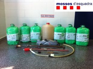 Detenen un home a Sant Pere Pescador acusat de robar gasoil agrícola