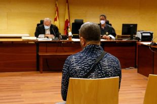Condemnen un veí de Ribes de Freser per entrar en un pis rebentant la porta i crear aldarulls camí de comissaria