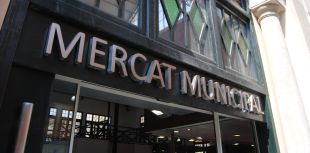 El mercat de Sant Feliu de Guíxols recupera la xifra de clients d'abans la pandèmia