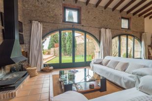 L'ATA presenta una dotzena d'al·legacions a l'ordenança d'habitatges turístics de Besalú