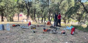 Denuncien una empresa que feia neteja forestal a Platja d'Aro tot i les restriccions per risc d'incendis