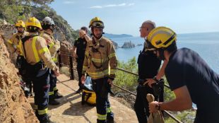 Mor un jove de 28 anys en precipitar-se d'una alçada de 15 metres del camí de ronda a Blanes