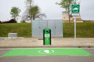 Vilablareix aprova la instal·lació de 5 nous punts de recàrrega de vehicle elèctric