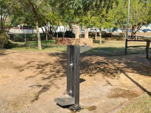 Cassà de la Selva instal·la fonts duals per a gossos i persones