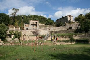 Acord entre CiU i PSC a Albanyà per evitar que el desempat pel tercer regidor el solucioni un sorteig