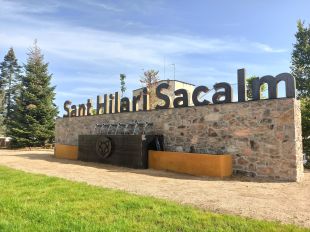 Sant Hilari Sacalm finalitza les obres de l'espai de rebuda al municipi